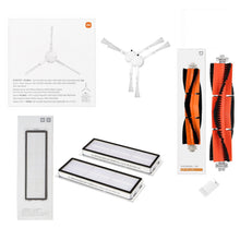 Încarcă imaginea în vizualizatorul Galerie, Set accesorii originale Xiaomi Mi Robot Vacuum-Mop Cleaner SKV4093GL, filtre lavabile, perie si perii laterale
