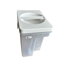 Încarcă imaginea în vizualizatorul Galerie, Rezervor original de apa curata pentru statia Roborock Qrevo MaxV / Master / S / Pro, 9.01.2493
